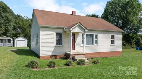 125 Will Wilson Ln, Taylorsville, NC 28681