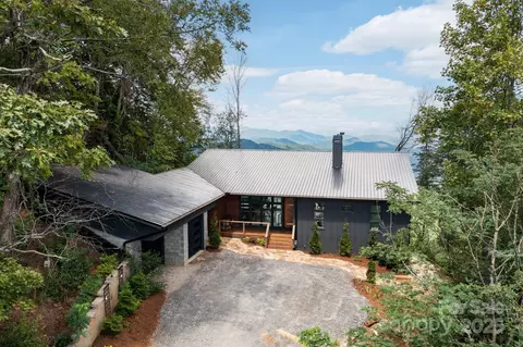 87 Jerome Ln, Leicester, NC 28748