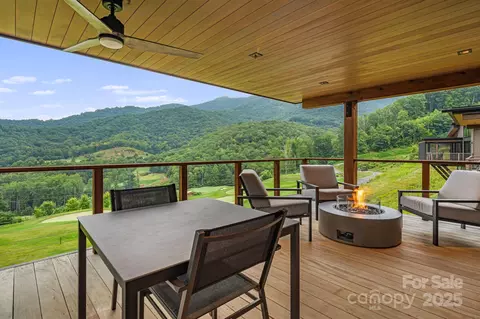 Exterior - 29 Switchgrass 405 Way #405, Sylva, NC 28779 photo 4 of 4