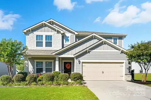 2048 Poplar Ridge Dr, Monroe, NC 28110