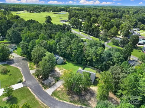 2540 Heather Ln, Lancaster, SC 29720 photo 11