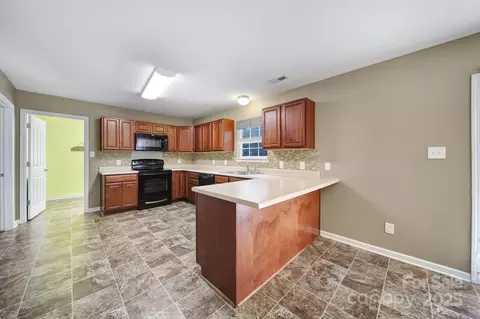 2540 Heather Ln, Lancaster, SC 29720 photo 17