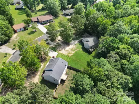 2540 Heather Ln, Lancaster, SC 29720 photo 8