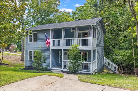 6027 Windjammer Dr, Tega Cay, SC 29708