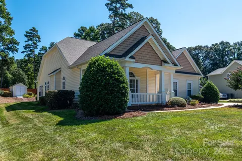 8059 Andrew Franklin Dr, Denver, NC 28037