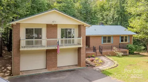 139 Tommys Ln, Mooresville, NC 28117