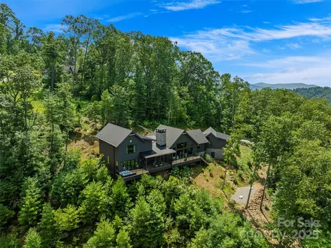 40 Giffords Ln, Asheville, NC 28803