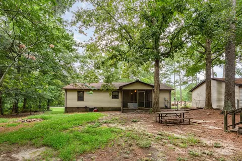 476 Wateree St, Lancaster, SC 29720 photo 35