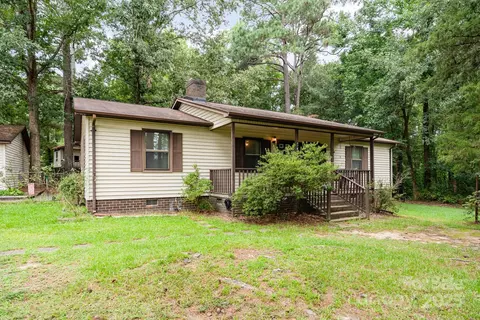 476 Wateree St, Lancaster, SC 29720 photo 10