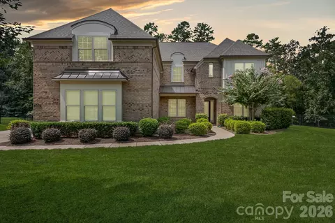 13030 Fen Ct, Huntersville, NC 28078