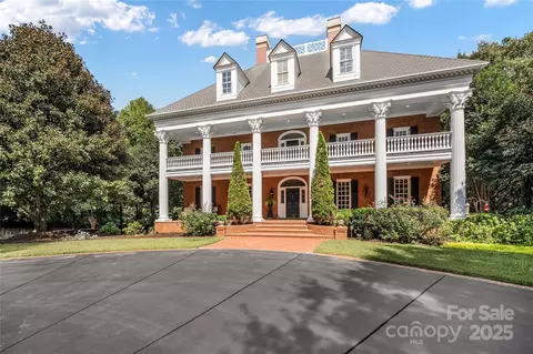 Exterior - 2665 Rolling Hills Dr, Monroe, NC 28110 photo 1 of 8
