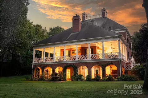 Exterior - 2665 Rolling Hills Dr, Monroe, NC 28110 photo 2 of 8