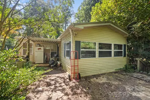 7 Maple Dr, Brevard, NC 28712 photo 5