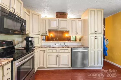 7 Maple Dr, Brevard, NC 28712 photo 18