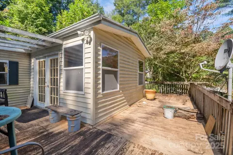 7 Maple Dr, Brevard, NC 28712 photo 7