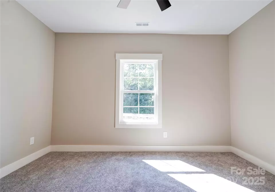 Bedroom - 114 Hendricks St, Kings Mountain, NC 28086 photo 3 of 8