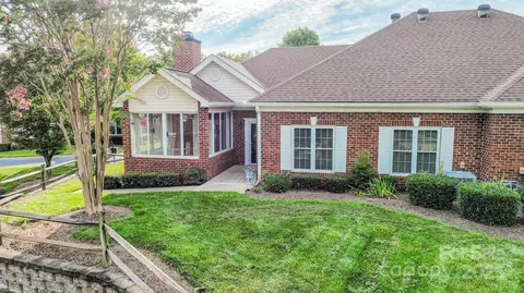 11929 Ludwell Branch Ct, Charlotte, NC 28277