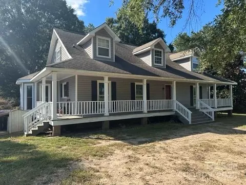 610 Old Dutch W Rd W, Indian Trail, NC 28079