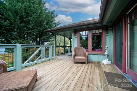 135 Maple St, Brevard, NC 28712 photo 22