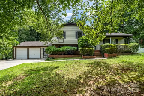 6827 David Ave, Charlotte, NC 28214