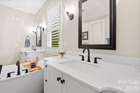 Bath - 4112 Persimmon Rd, Lancaster, SC 29720 photo 3 of 4