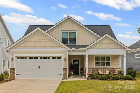 204 Meyers Ridge Rd, Cramerton, NC 28032