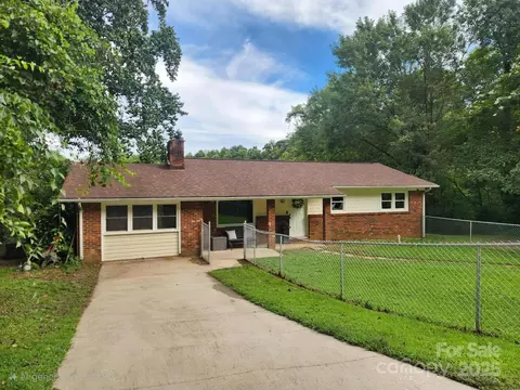 1309 Winfield Sw Pl SW, Lenoir, NC 28645