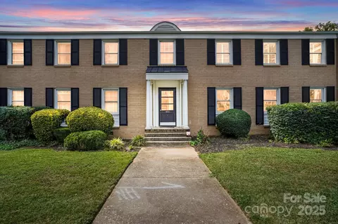405 Wakefield B Dr #B, Charlotte, NC 28209