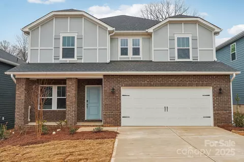 1460 Carthage Dr, Salisbury, NC 28144