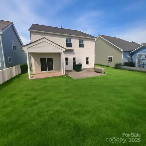 1142 Baldwin Dr, Lancaster, SC 29720 photo 2