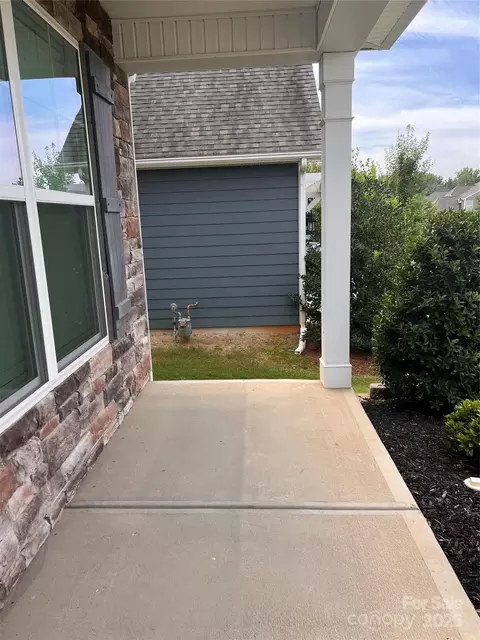 1142 Baldwin Dr, Lancaster, SC 29720 photo 3