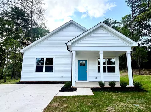 21 East St, Granite Falls, NC 28630