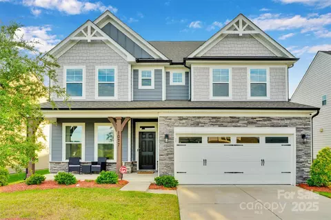 1077 Hearth Sw Ln SW, Concord, NC 28025