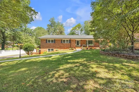 312 2nd Ne Ave NE, Conover, NC 28613