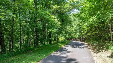 58 Mountain Crest Drive South #58, Marion, NC 28752