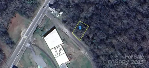 153 Seaboard St, Louisburg, NC 27549