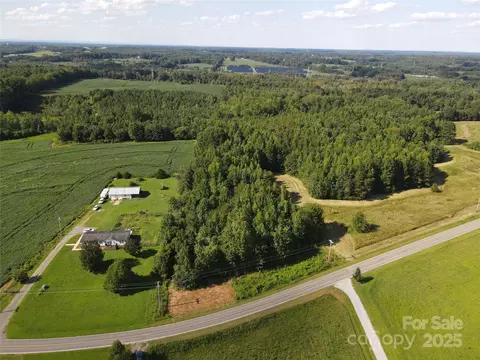 215 Rowan Rd, Cleveland, NC 27013