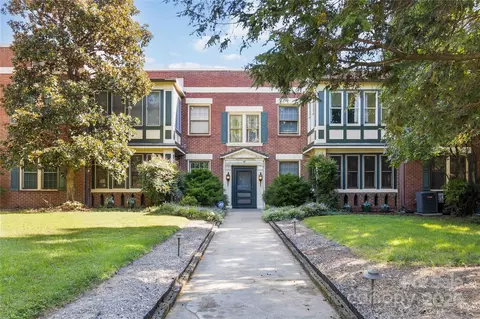 811 E Morehead 6 St #6, Charlotte, NC 28202