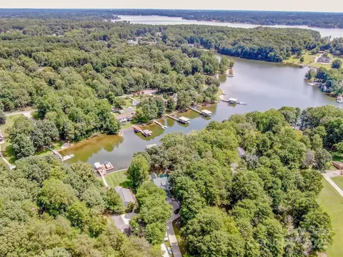 View/Area - 4028 Mcgee Point Rd, Terrell, NC 28682 photo 3 of 5
