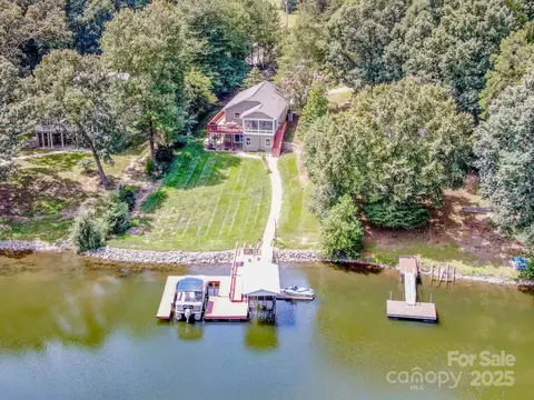 View/Area - 4028 Mcgee Point Rd, Terrell, NC 28682 photo 2 of 5
