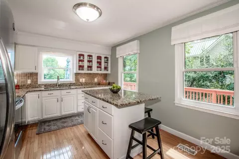 Kitchen - 4028 Mcgee Point Rd, Terrell, NC 28682 photo 1 of 3