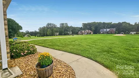 1905 Scuffle Hill Dr, Monroe, NC 28110 photo 6