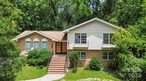 9115 Joyce Kilmer Dr, Charlotte, NC 28213