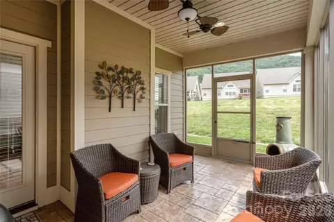 205 Windstone Dr, Fletcher, NC 28732 photo 3