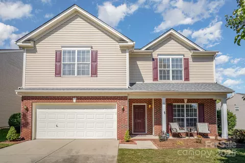 7206 Sandown Ct, Harrisburg, NC 28075