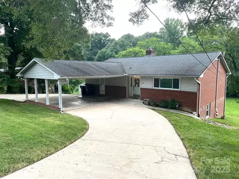 301 Rosemont Se Ave SE, Concord, NC 28025