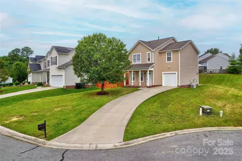915 Harbour View Ne Cv NE, Kannapolis, NC 28083