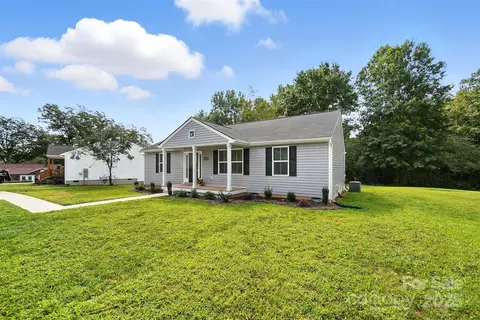 3321 15th Sw Ave SW, Hickory, NC 28602