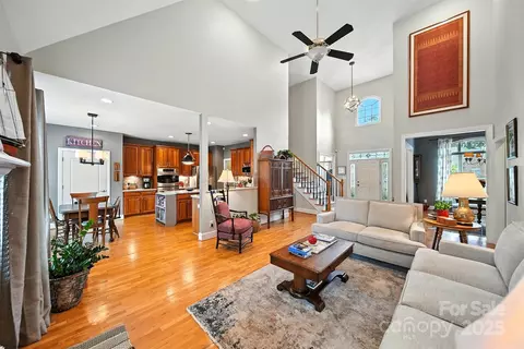 510 7th Ne St NE, Conover, NC 28613