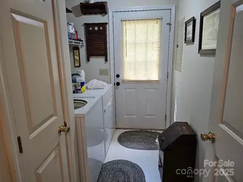 2459 Camp Creek Rd, Union Mills, NC 28167 photo 7